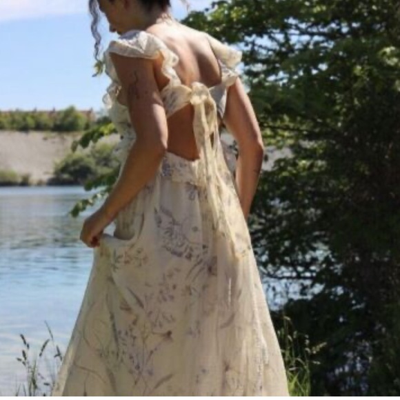 H&M Lyocell-blend flounced dress-worn once - Picture 9 of 13